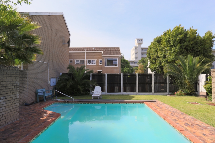 To Let 3 Bedroom Property for Rent in Kenilworth Western Cape